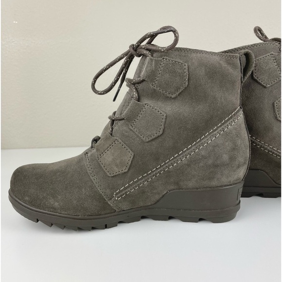 Sorel Women's 9 Evie Lace Major Boot Grey Suede Wedge Heel Weatherproof Gorpcore - Picture 11 of 16